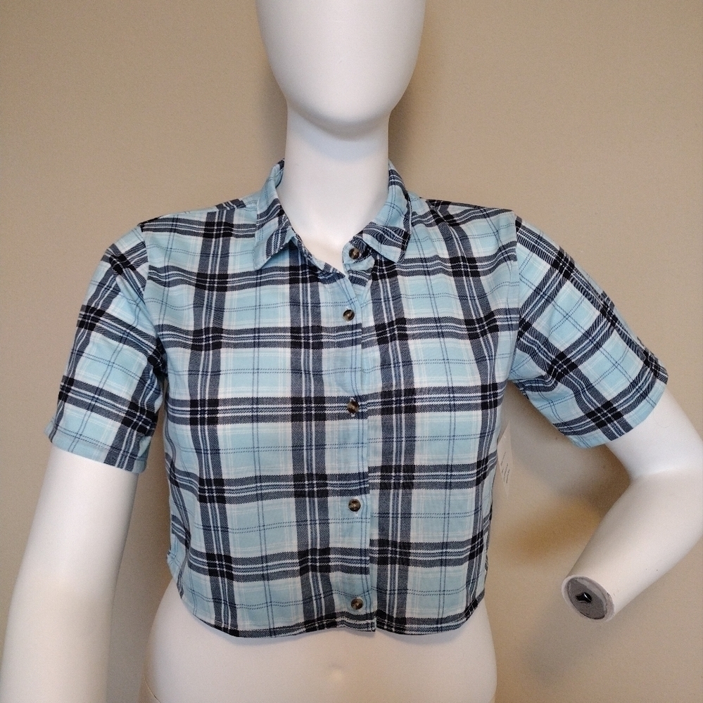 Junior Passport Top Sz L Crop Top